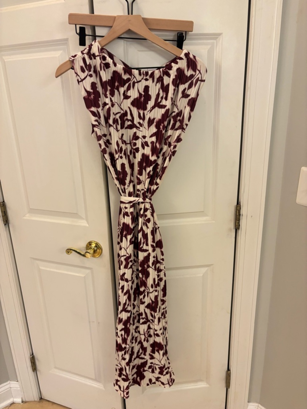 NWT Ann Taylor Factory Pleated Midi Dress.